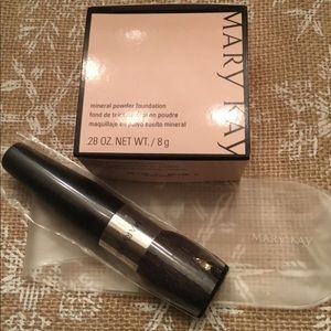 Mary Kay Mineral Powder Foundation